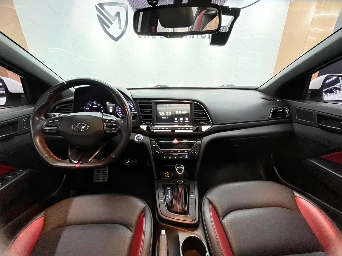 Hyundai Elantra 2016 1.4T DCT Dynamic Flagship фото 16