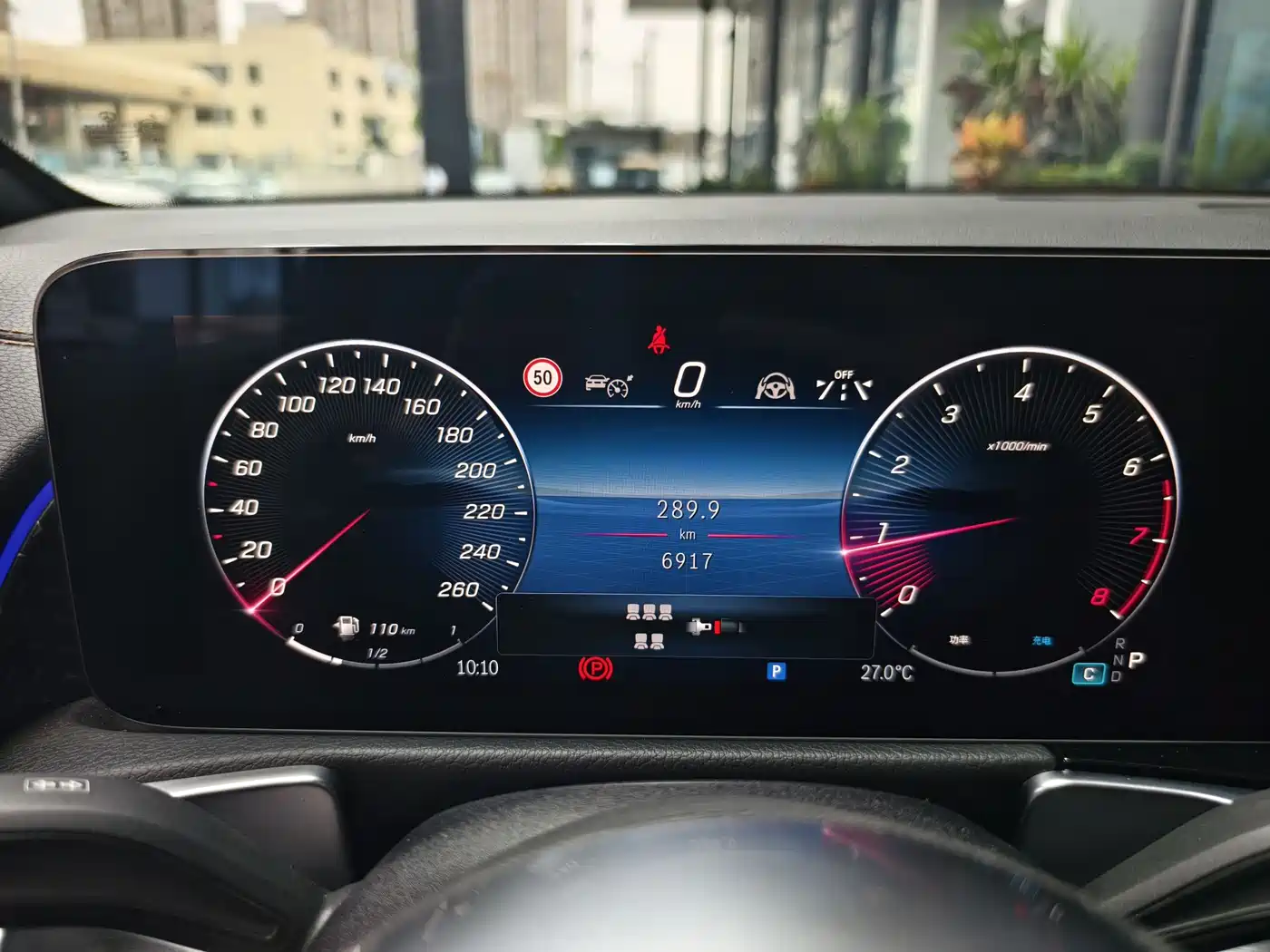 Mercedes-Benz GLB 2025 Model GLB 220 Fashion Style фото 10
