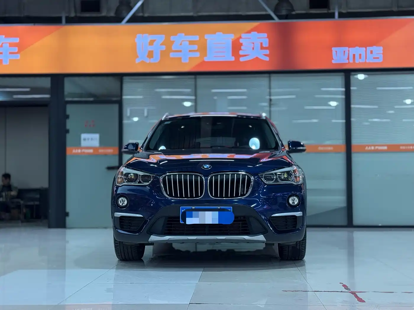 BMW X1 2018 xDrive20Li Premium Model фото 3