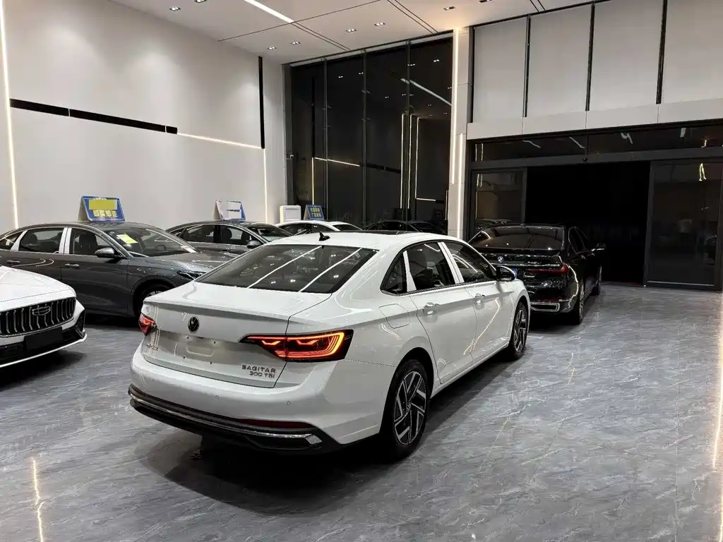 Volkswagen Sagitar 2026 2025 Facelift 300TSI DSG Beyond Edition