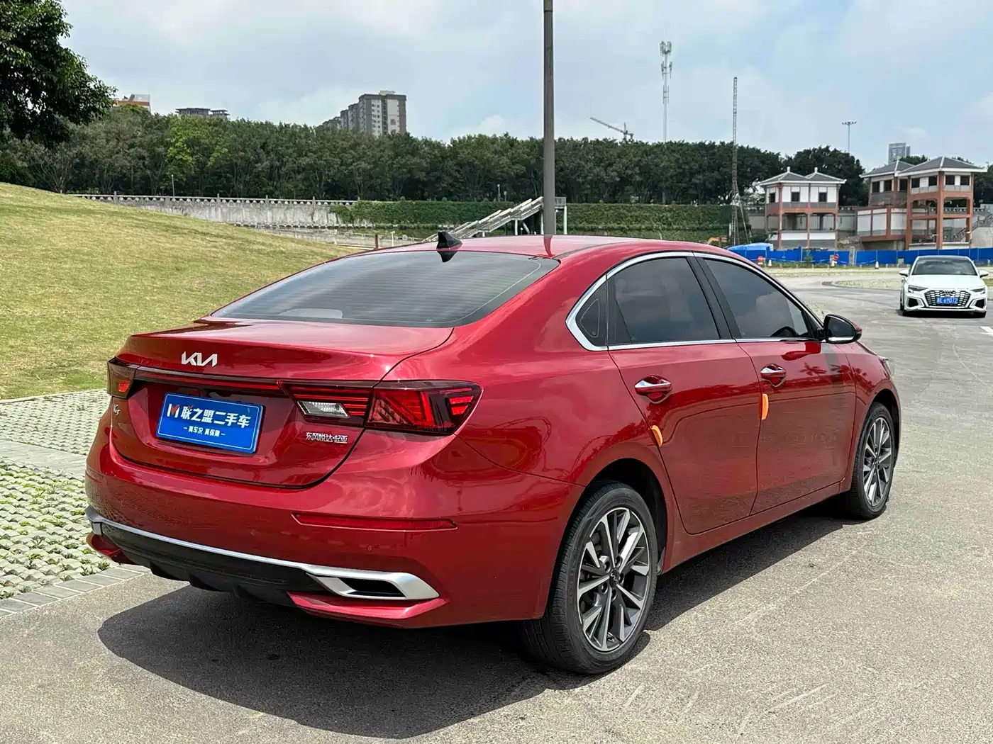Kia K3 2021 Facelift 1.5L CVT Fashion Edition фото 7