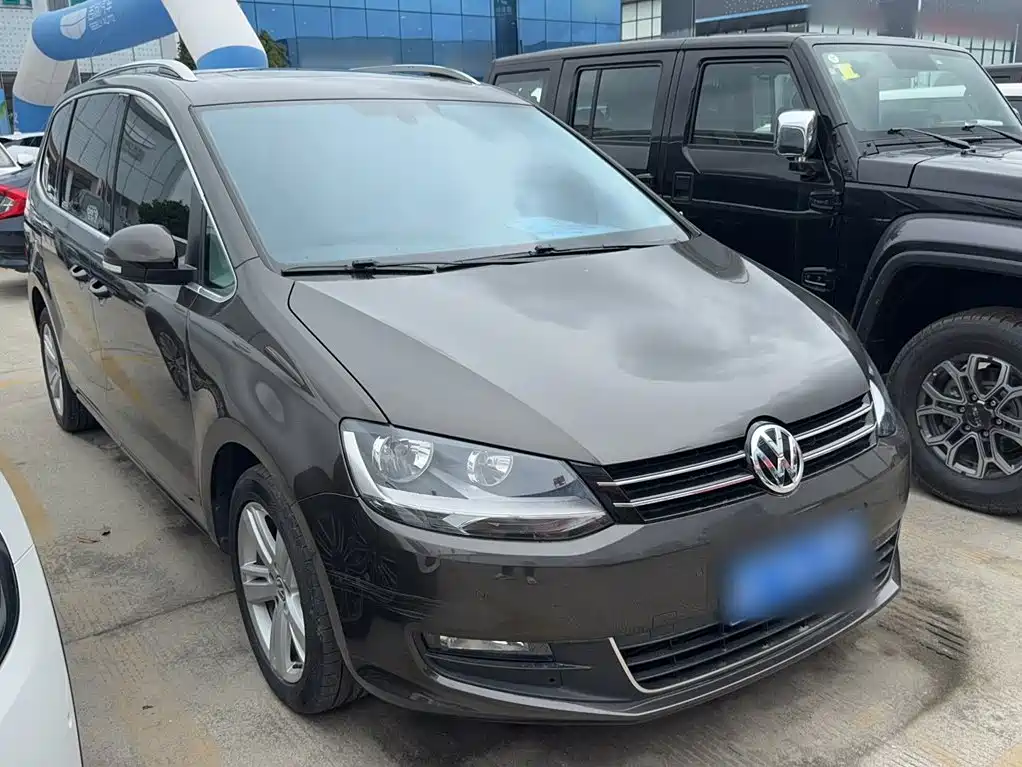 Volkswagen Sharan 2018 2018 380TSI Comfort 7-Seater