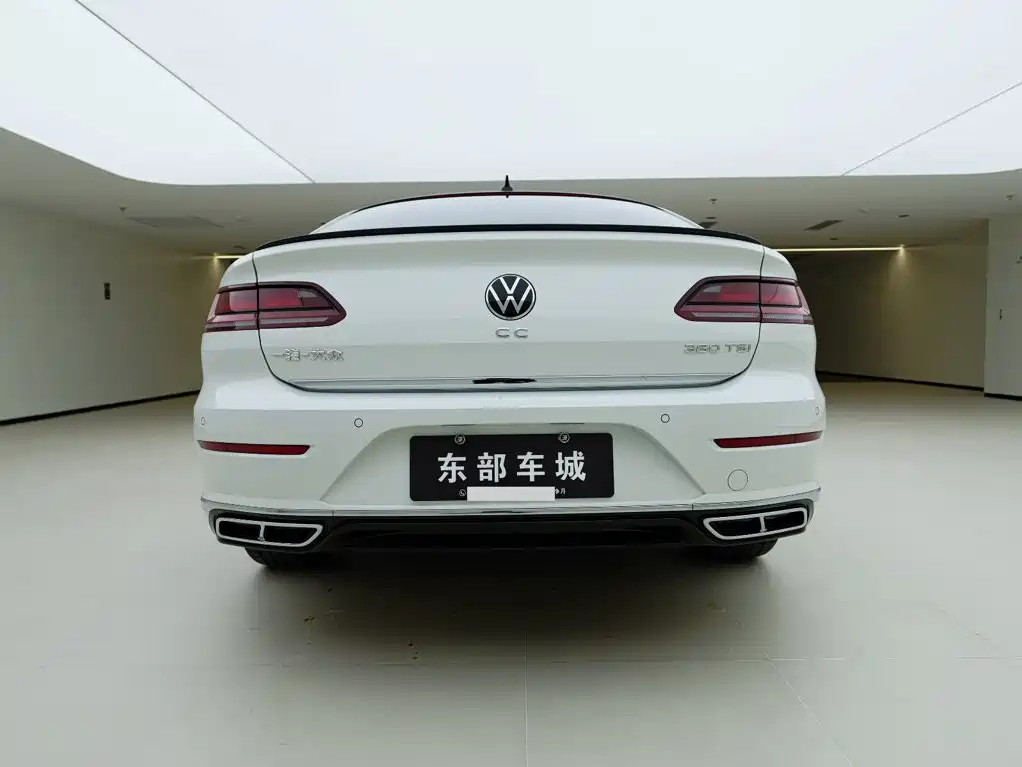 Photo 6 - Volkswagen CC
