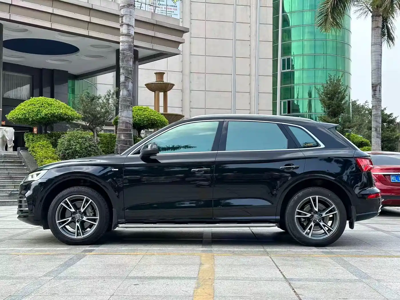 Audi Q5L 2018 2018 40 TFSI Prestige Fashion (China V)
