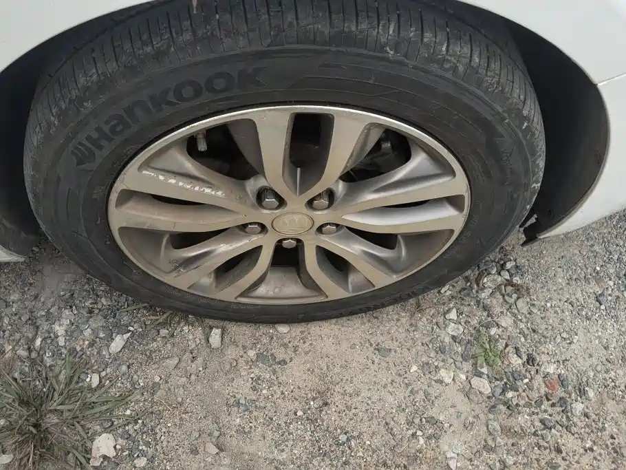 Фото 6 - Buick Excelle