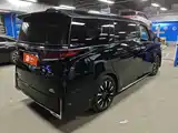 Фото 5 - Toyota Vellfire