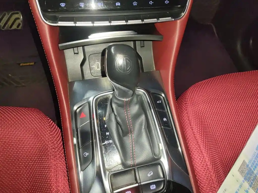 MG HS 2019 2018 30T Automatic 2WD Trophy Hormone Passion Edition China V