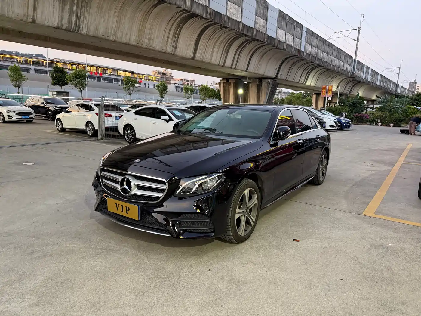 Mercedes-Benz E-Class 2019 E 200 L Sport