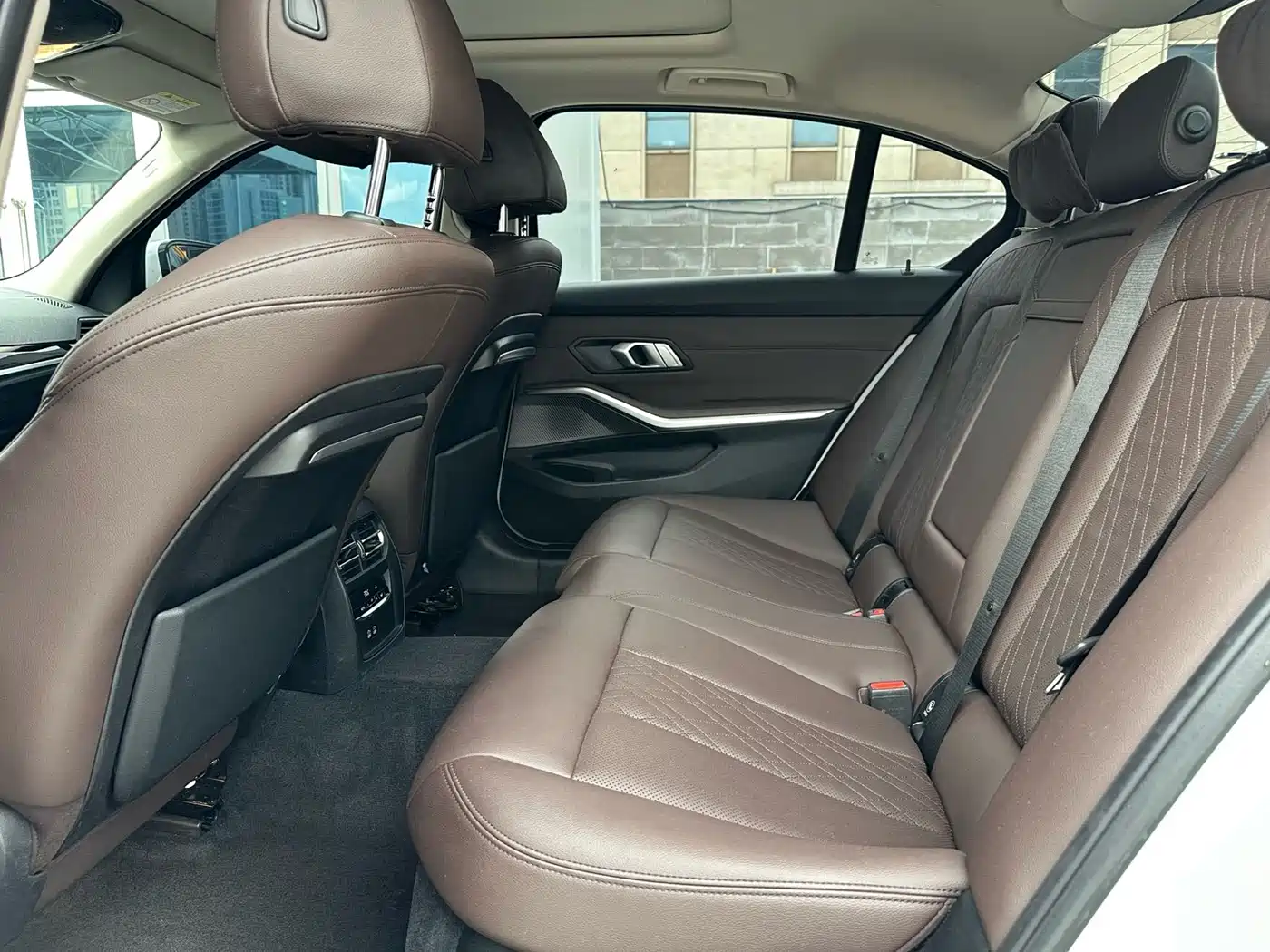 BMW 3 Series 2022 320Li M Sport Package фото 7