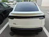 Фото 6 - Tesla Model Y