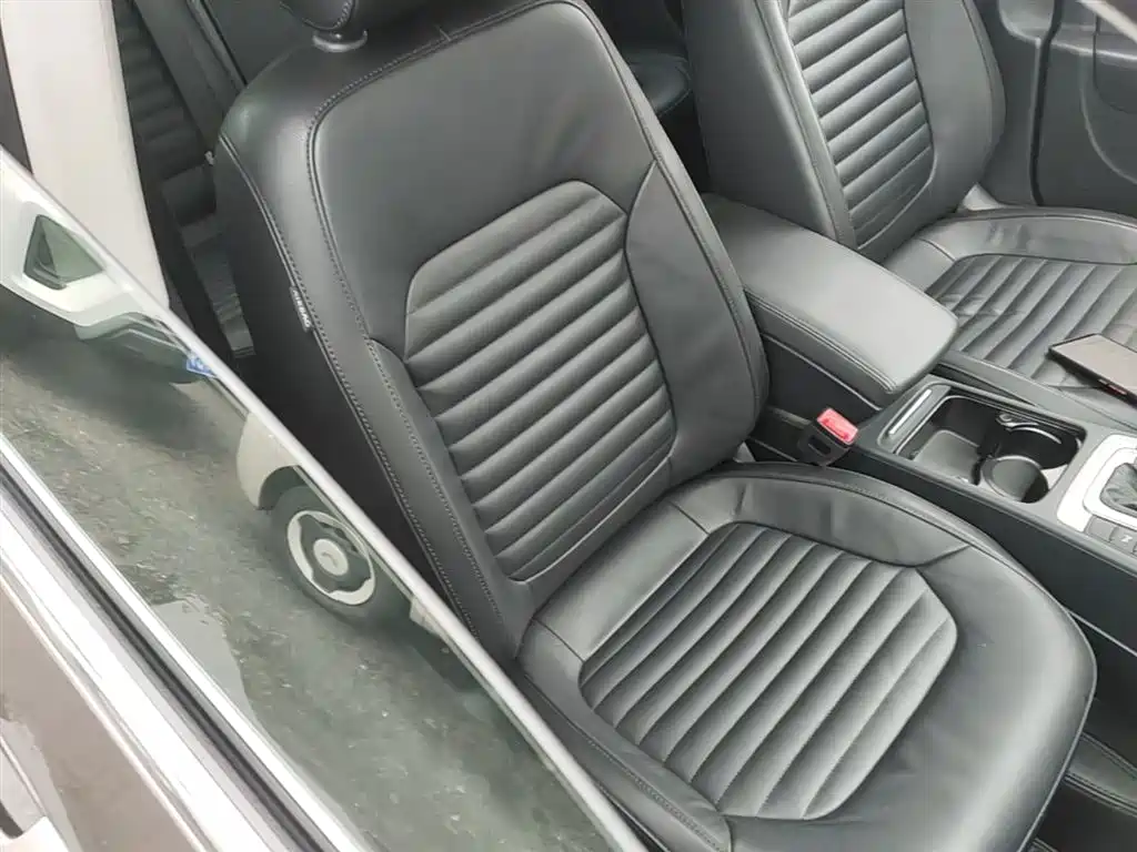Volkswagen Magotan 2015 1.8TSI Leading фото 25