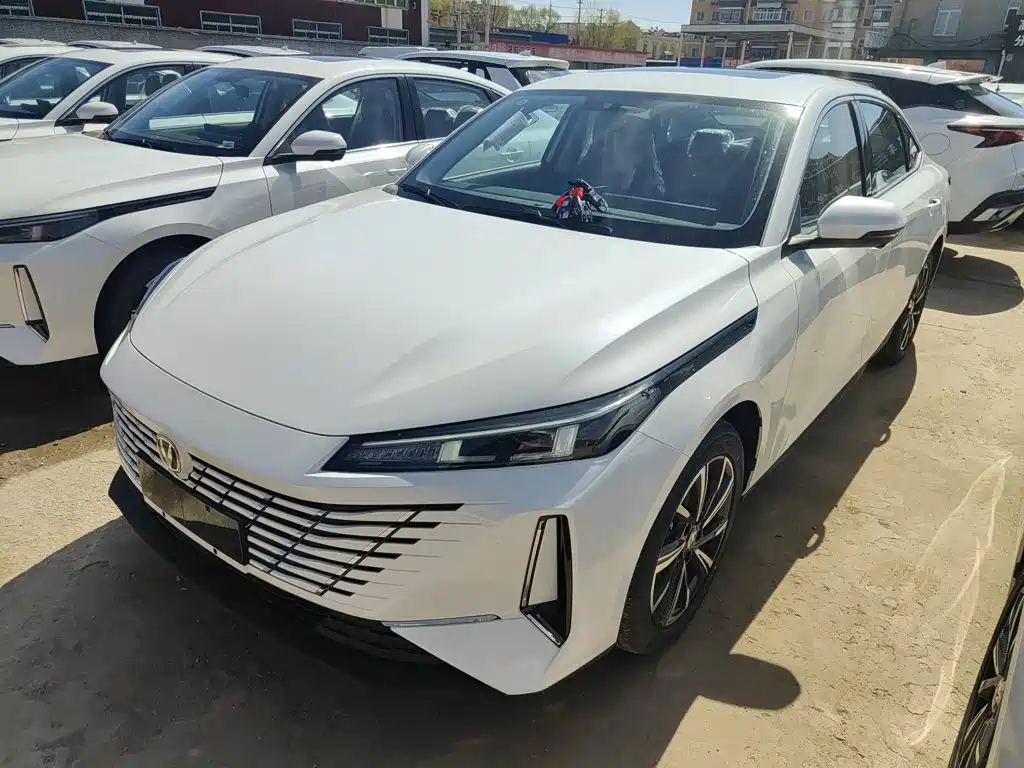 Changan Eado 2026 2025 Blue Whale 1.5T 500Bar Premium