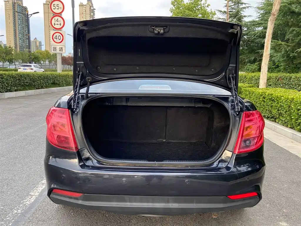 Besturn B50 2015 2013 1.6L Manual Luxury
