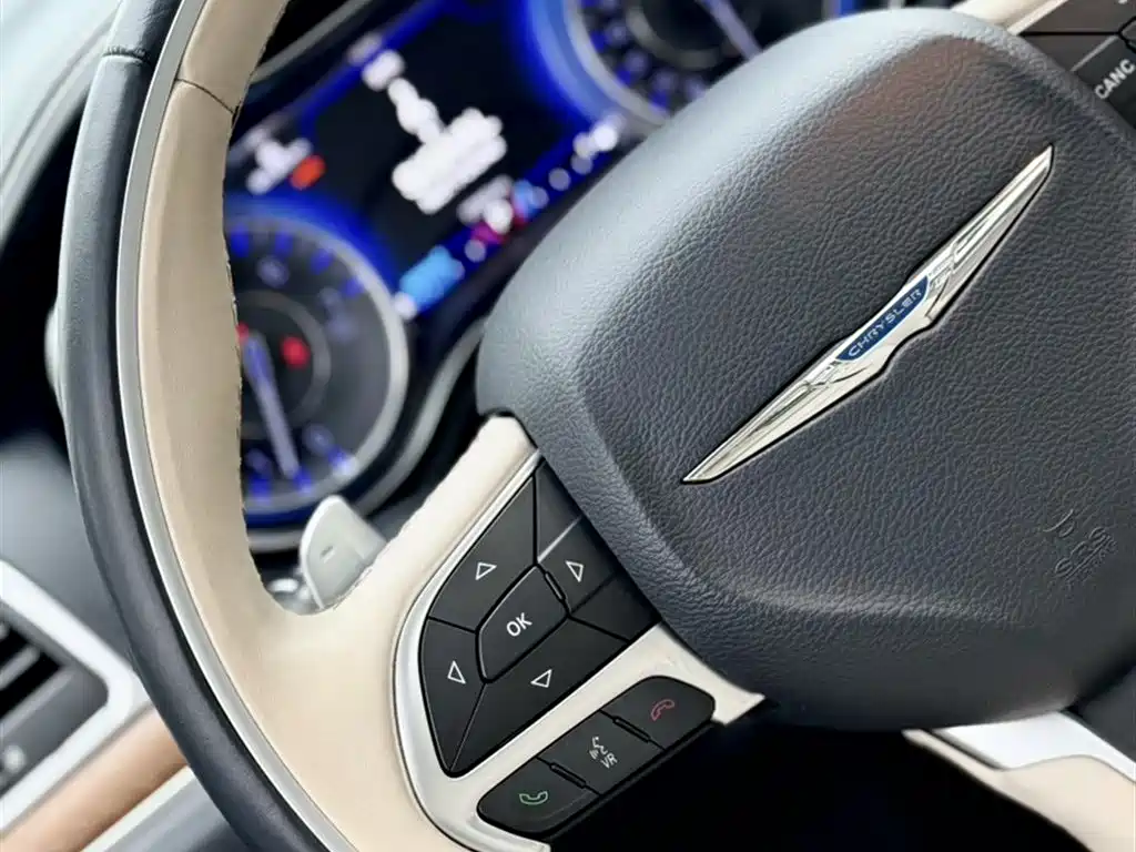 Chrysler 300C (Import) 2016 2016 3.0L Beyond Edition