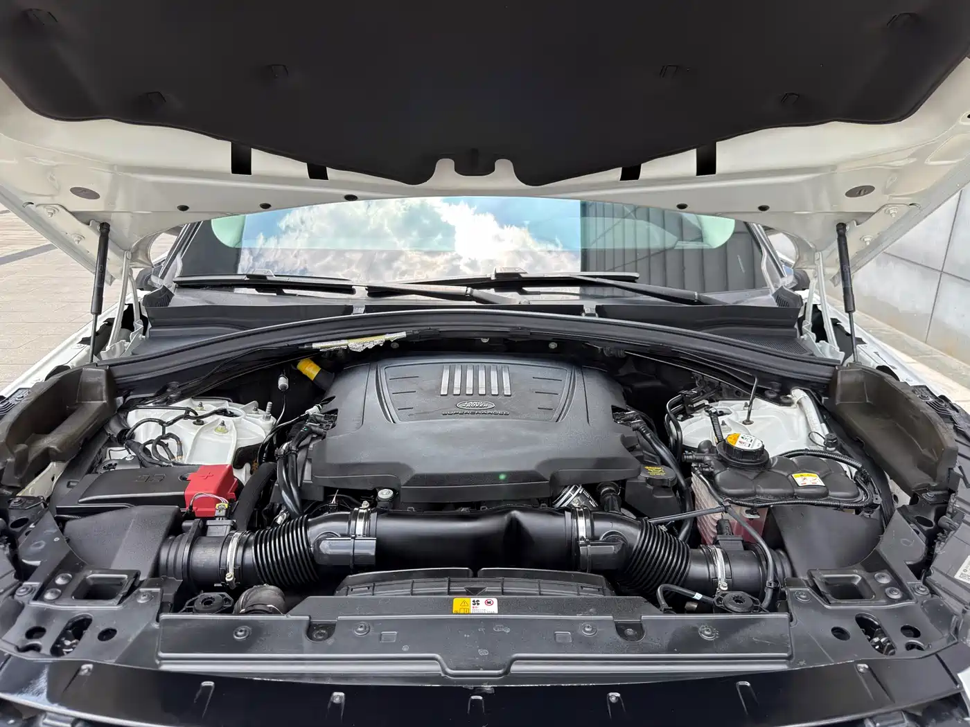 Land Rover Range Rover Velar 2017 P380 S фото 36