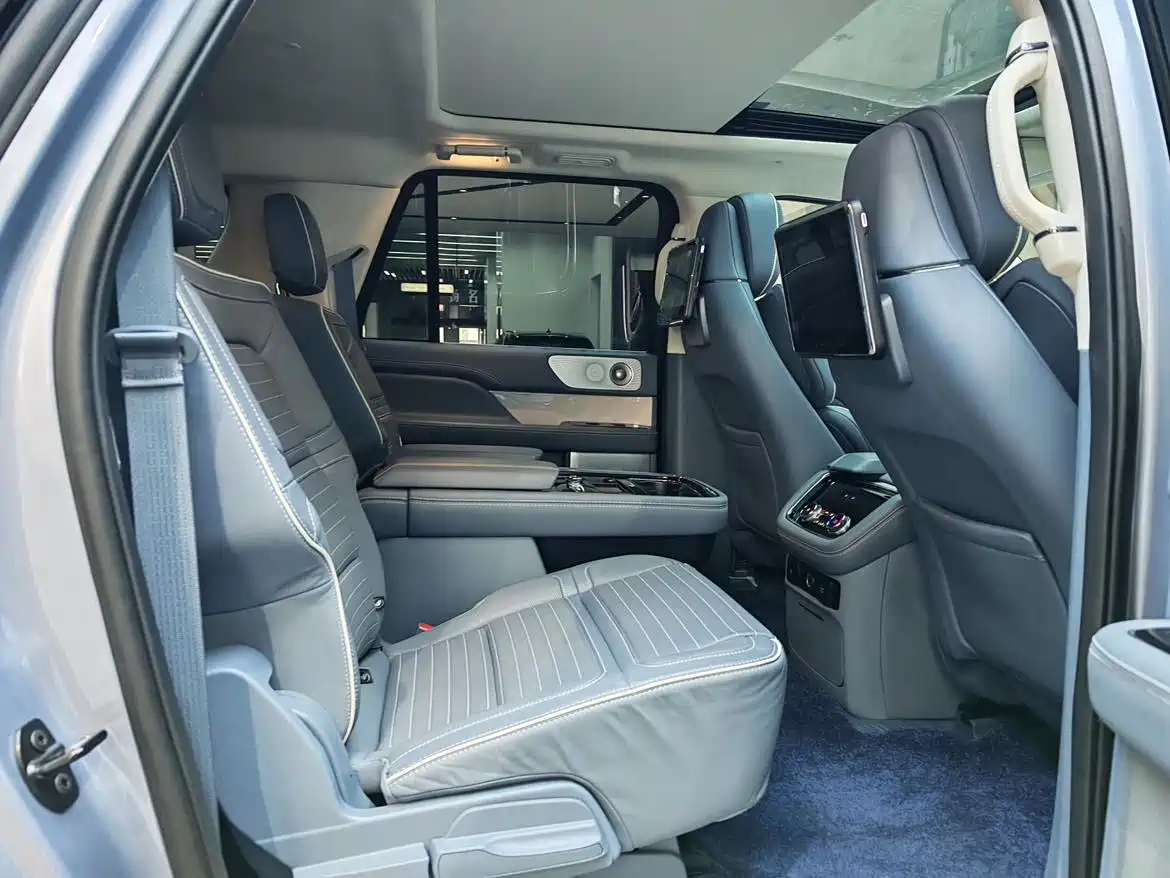 Lincoln Navigator 2022 2020 3.5T Long Wheelbase Presidential Edition