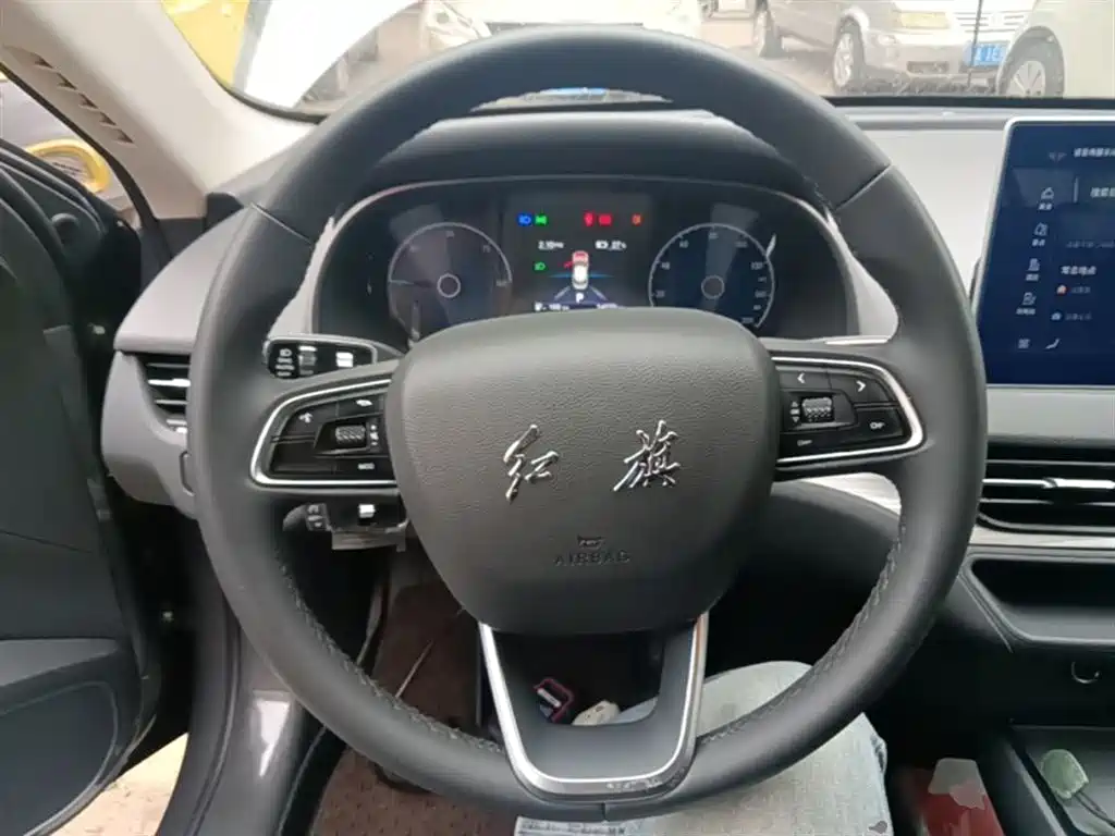 Hongqi E-QM5 2024 Model 610km PLUS фото 11
