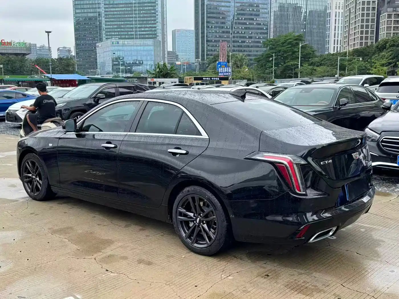 CADILLAC CT4