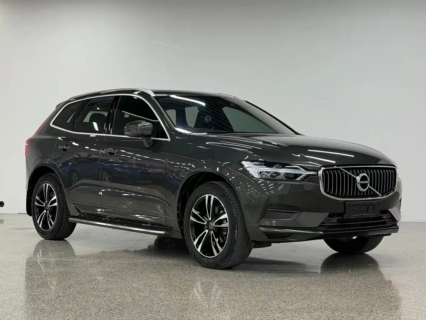 Фото 6 - Volvo XC60