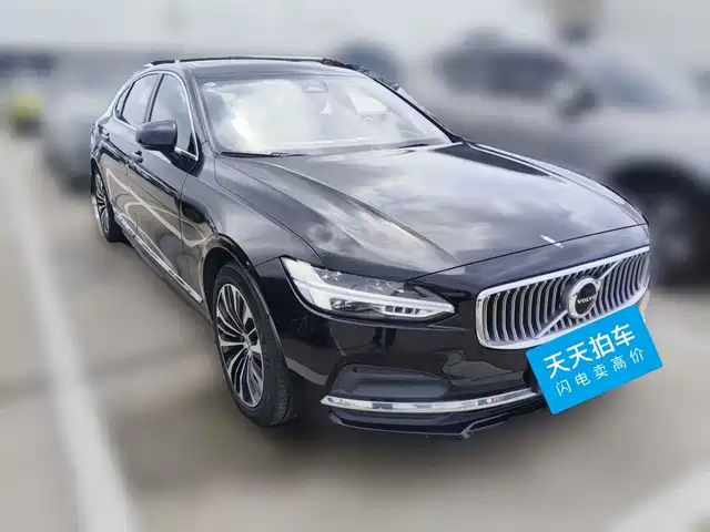 Volvo S90 2025 B5 Zhiyi Luxury Edition — фото 3