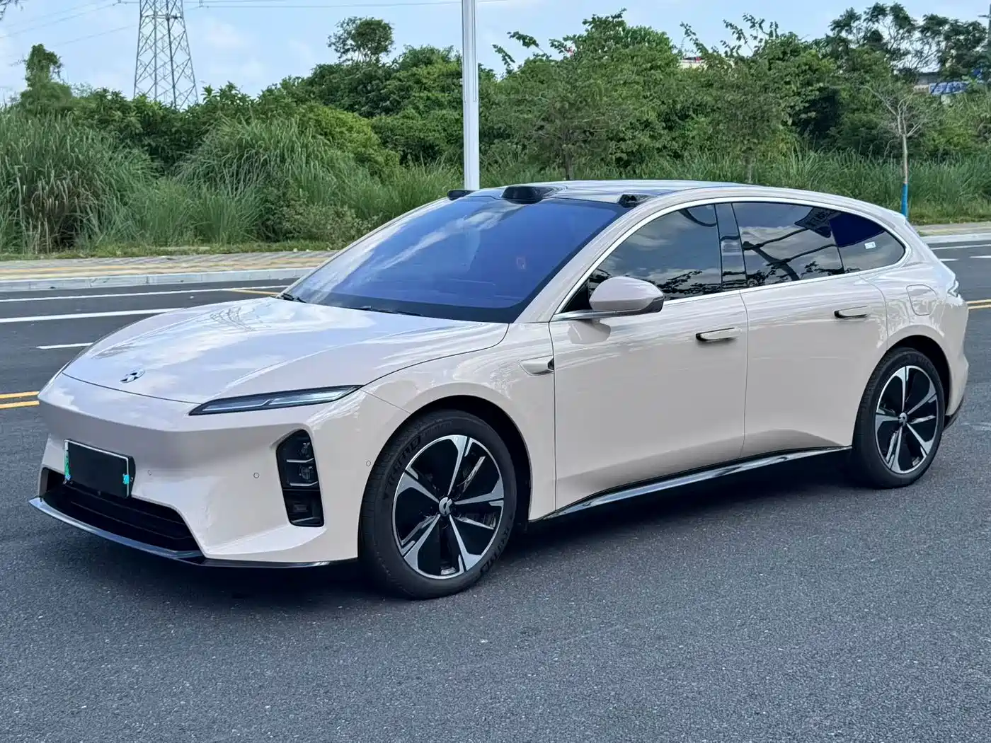 2026 NIO ET5T
