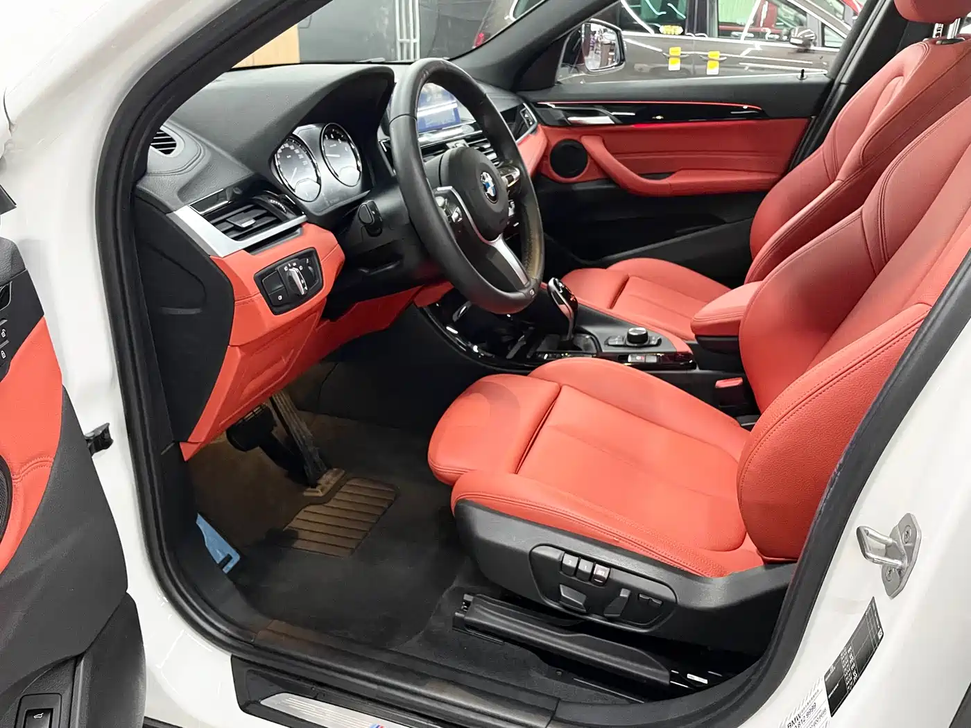 BMW X2 2020 sDrive25i Leading M Off-Road Package фото 7