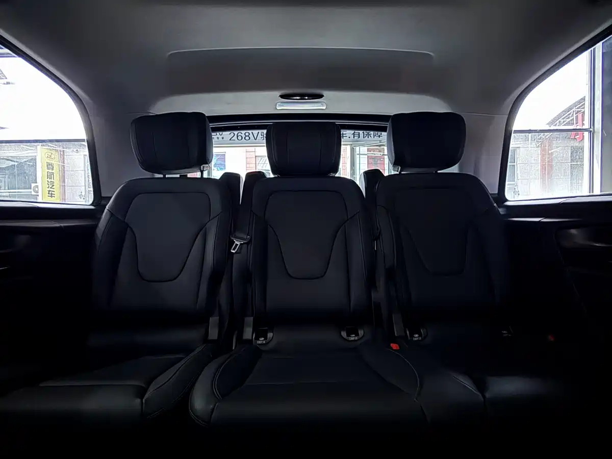 Mercedes-Benz V-Class 2022 V 260 Pilot Edition фото 17