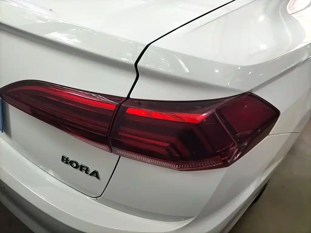Photo 8 - Volkswagen Bora