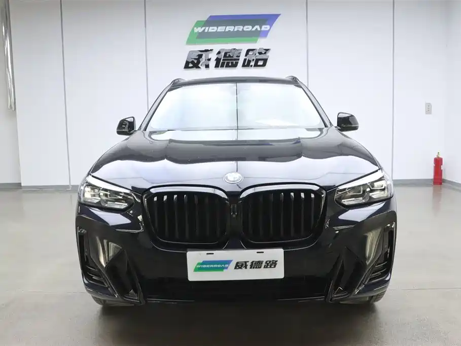 BMW X3 2023 xDrive30i Leading M Night Package фото 2