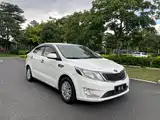 Photo 2 - Kia K2