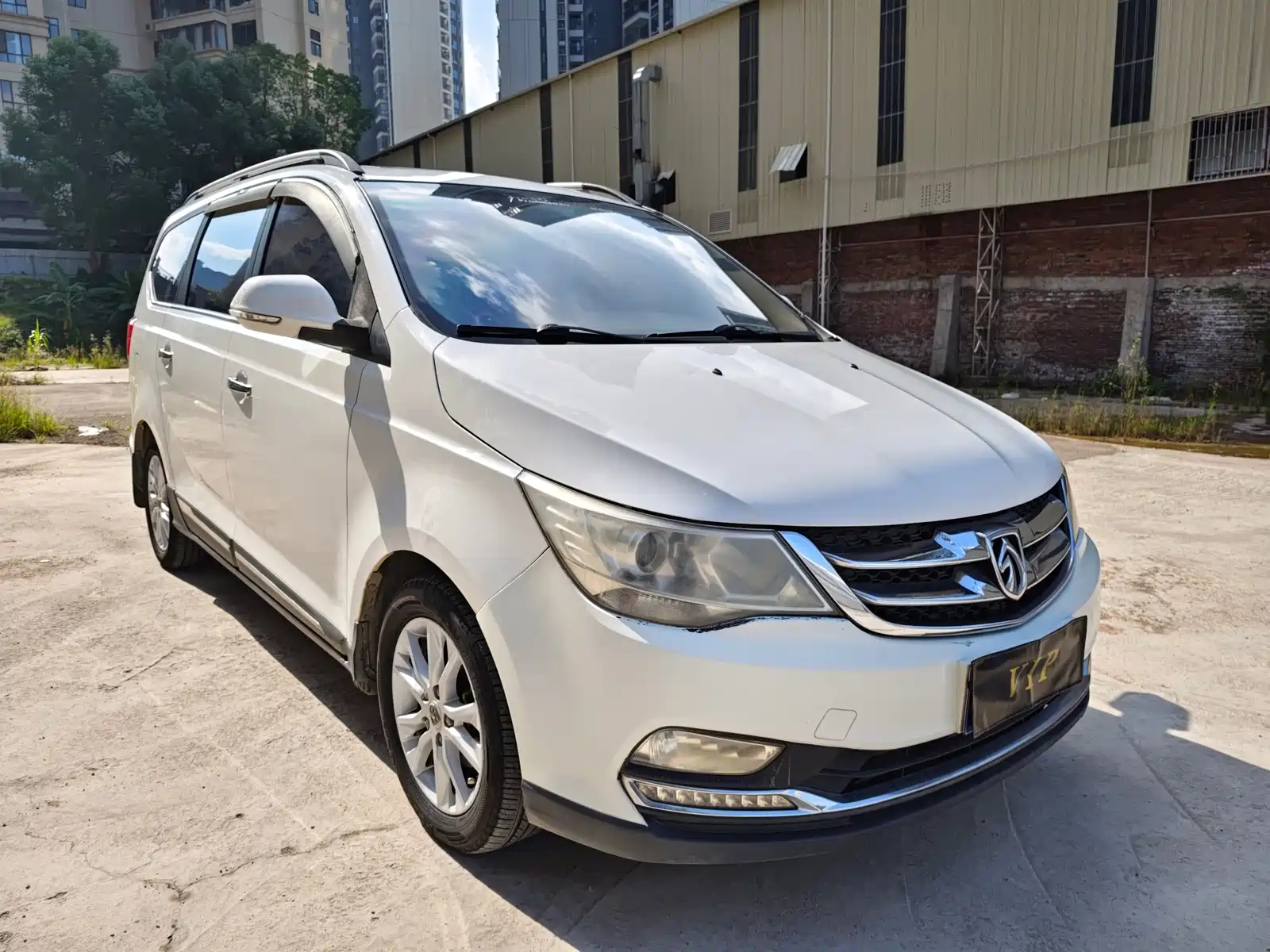 Фото 3 - Baojun 730