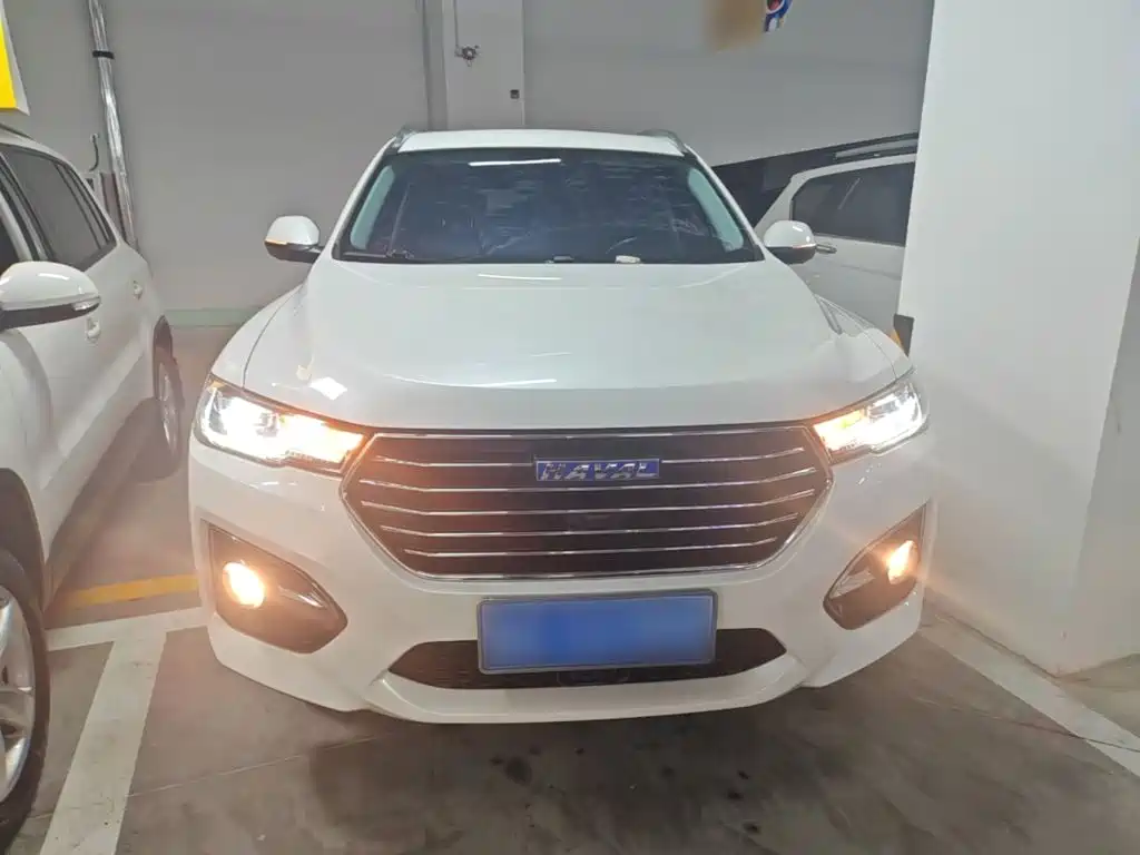 Photo 3 - Haval H6