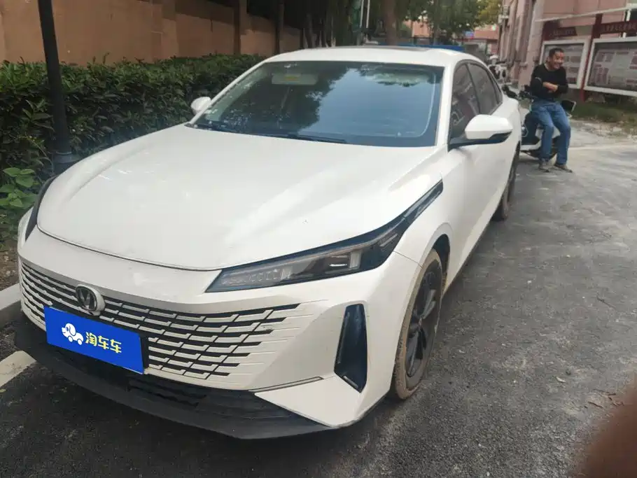 Changan Yida 2024 2023 Blue Whale NE 1.5T GDI DCT Premium