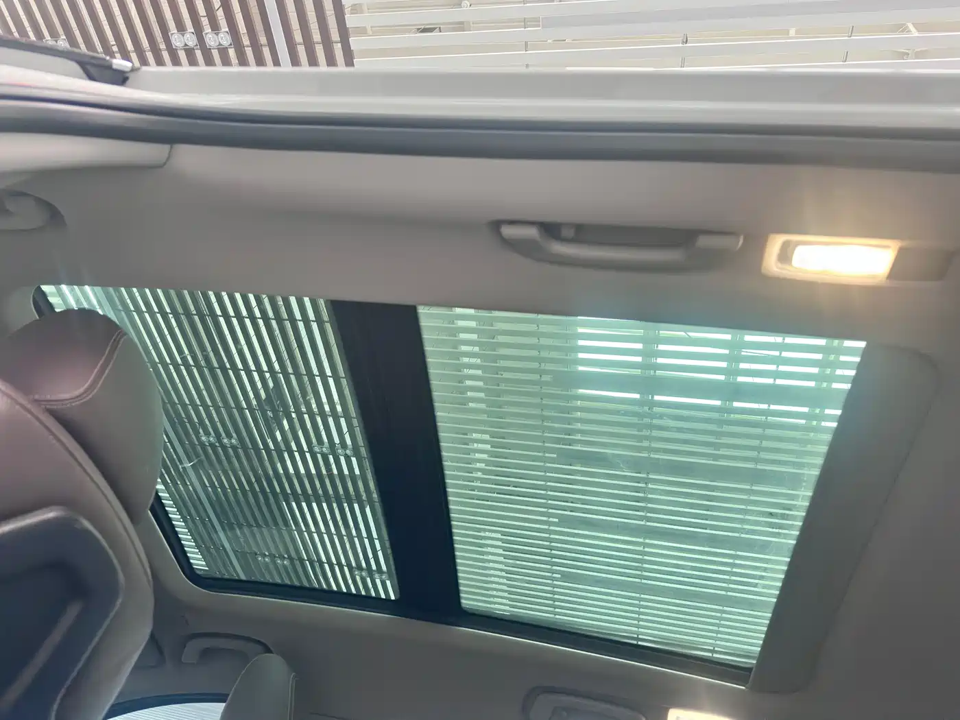 BMW X1 2019 sDrive18Li Premium Model фото 10