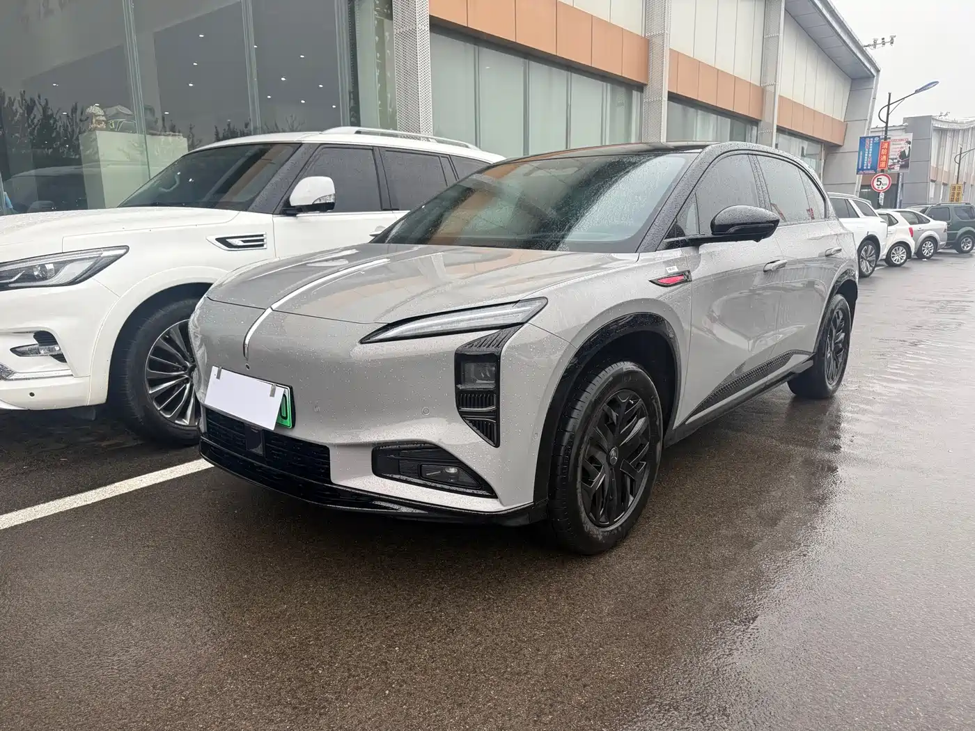 Hongqi Tian Gong 08 2025 — пригон из Китая