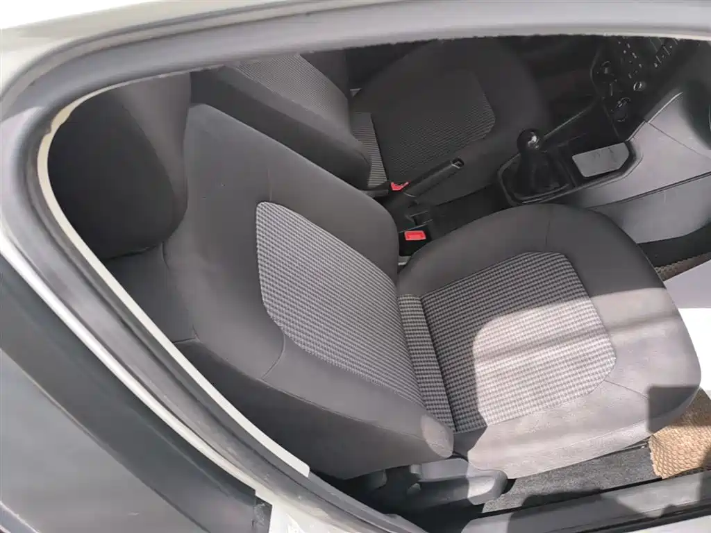 Volkswagen Santana 2021 1.5L Manual Trend Edition фото 25