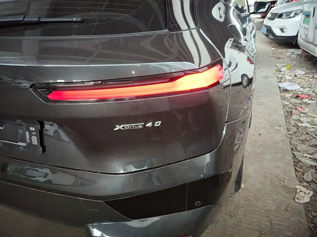 BMW iX 2023 2022 xDrive40