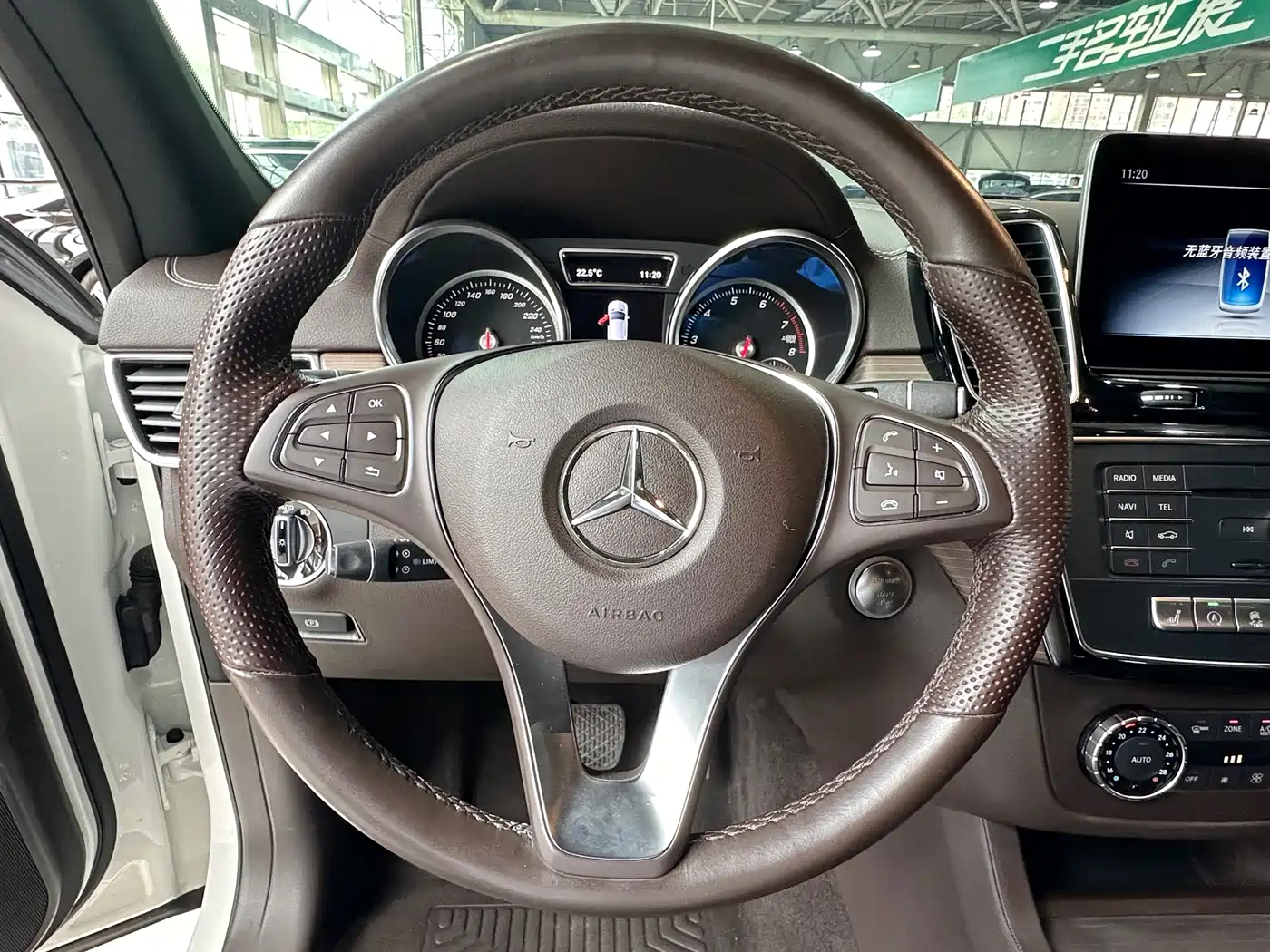 Mercedes-Benz GLE 2017 GLE 320 4MATIC Dynamic фото 11