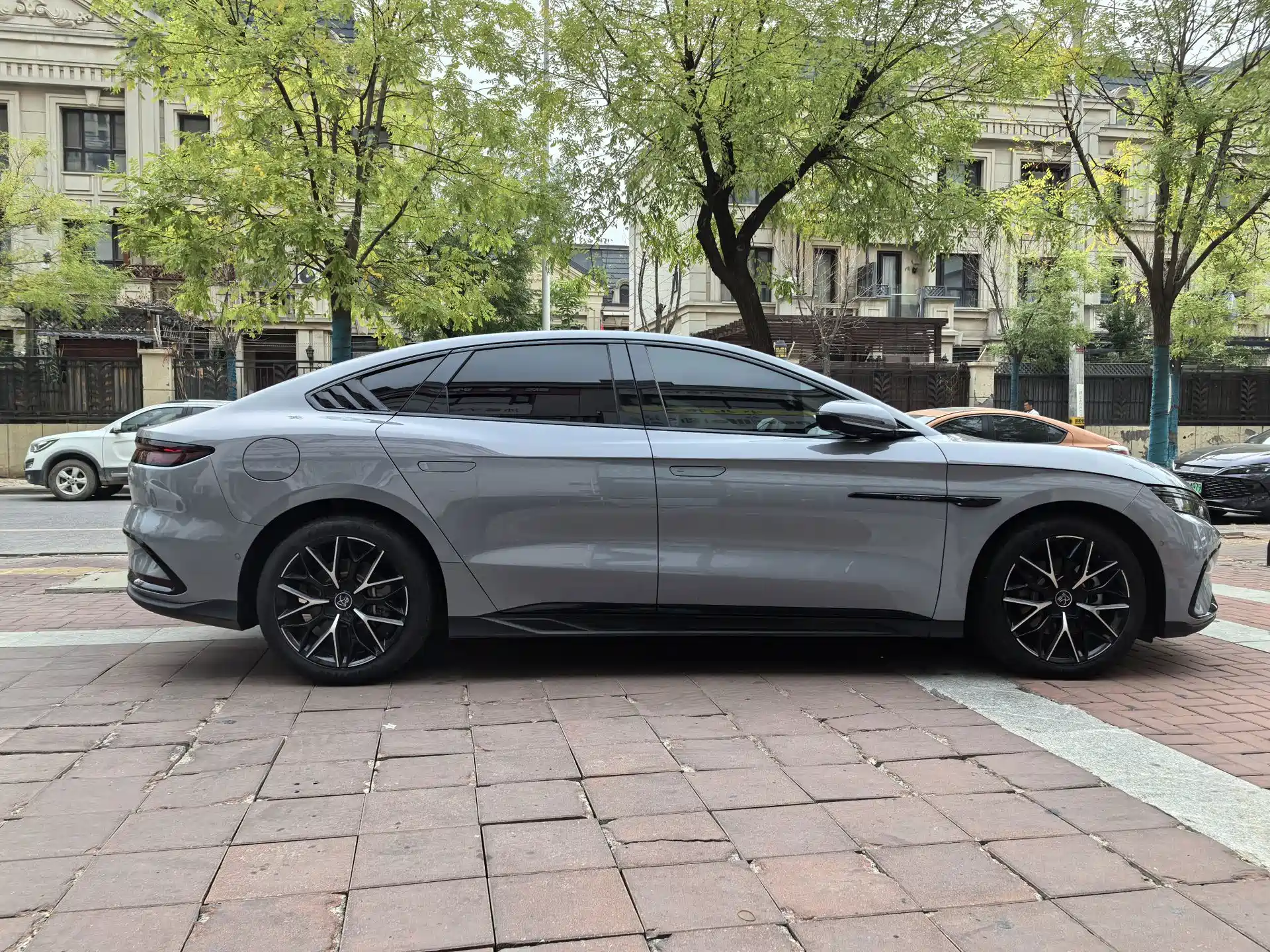 Фото 8 - BYD Han