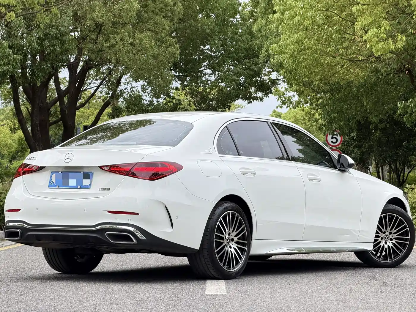 Mercedes-Benz C-Class 2024 C 200 L Sport Edition фото 4