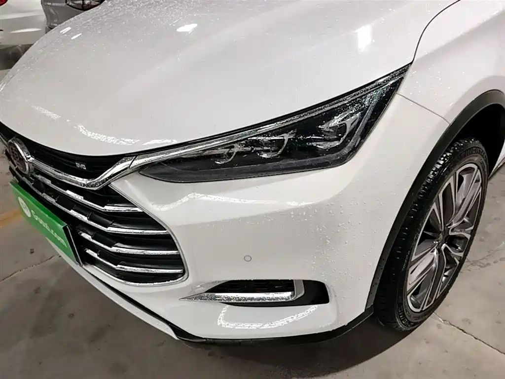 BYD Tang 2018 2.0T Automatic Smart Connection Noble Edition 7-Seater China V фото 23