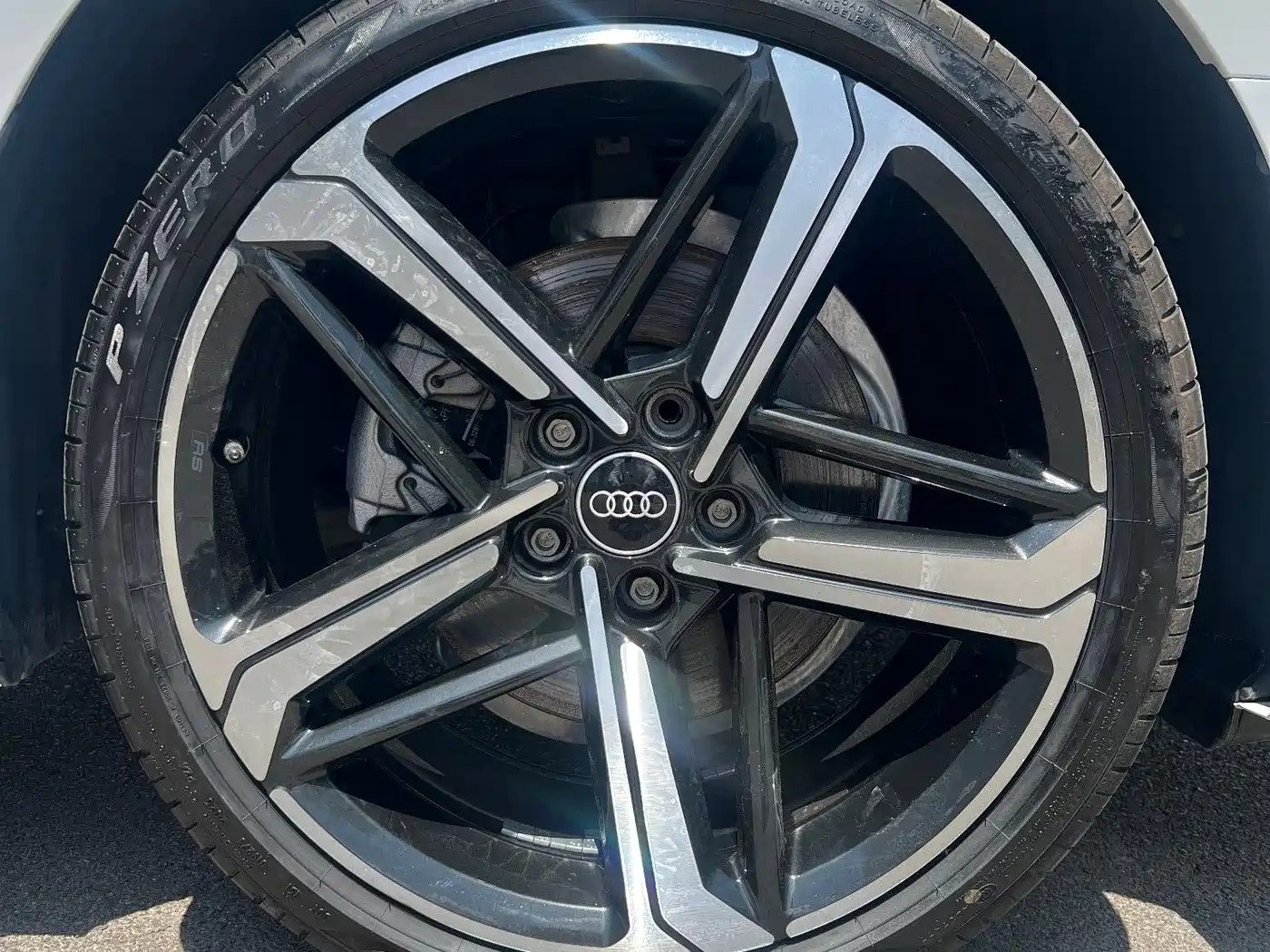 Audi A4L 2024 40 TFSI Luxury Dynamic фото 15