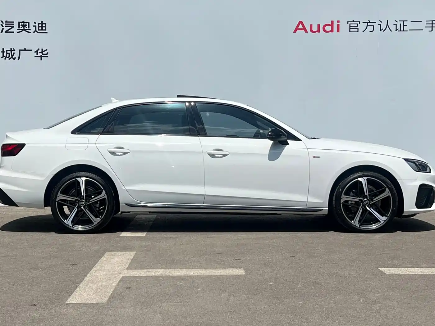 Audi A4L 2024 40 TFSI Luxury Dynamic фото 3