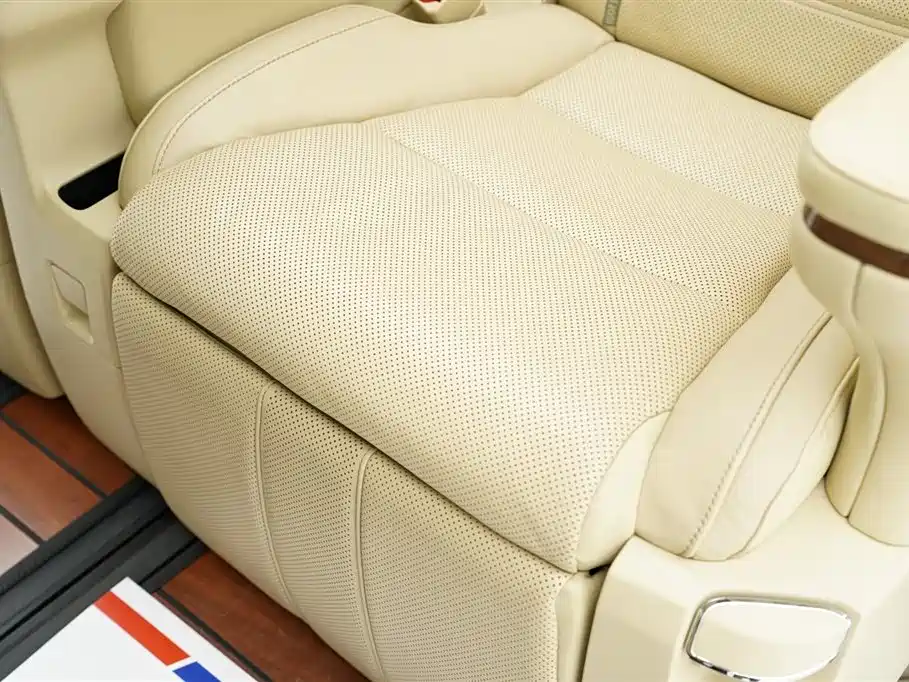 Toyota Alphard 2018 3.5L Premium фото 10