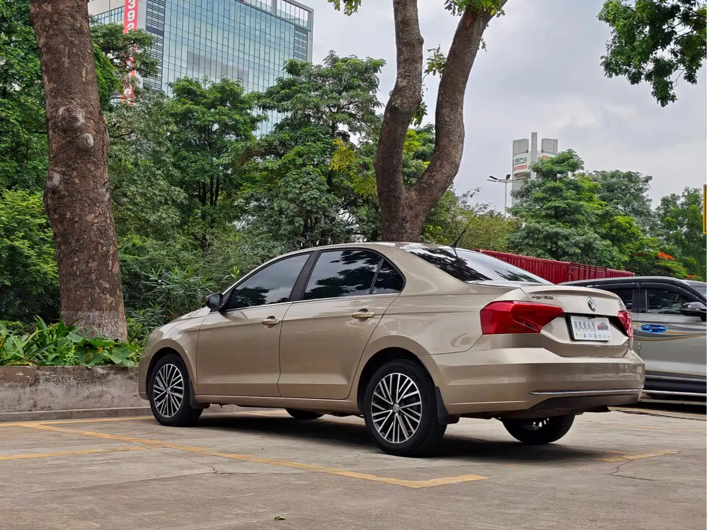 Volkswagen Jetta 2019 Dream Edition 1.5L Auto Comfort фото 18