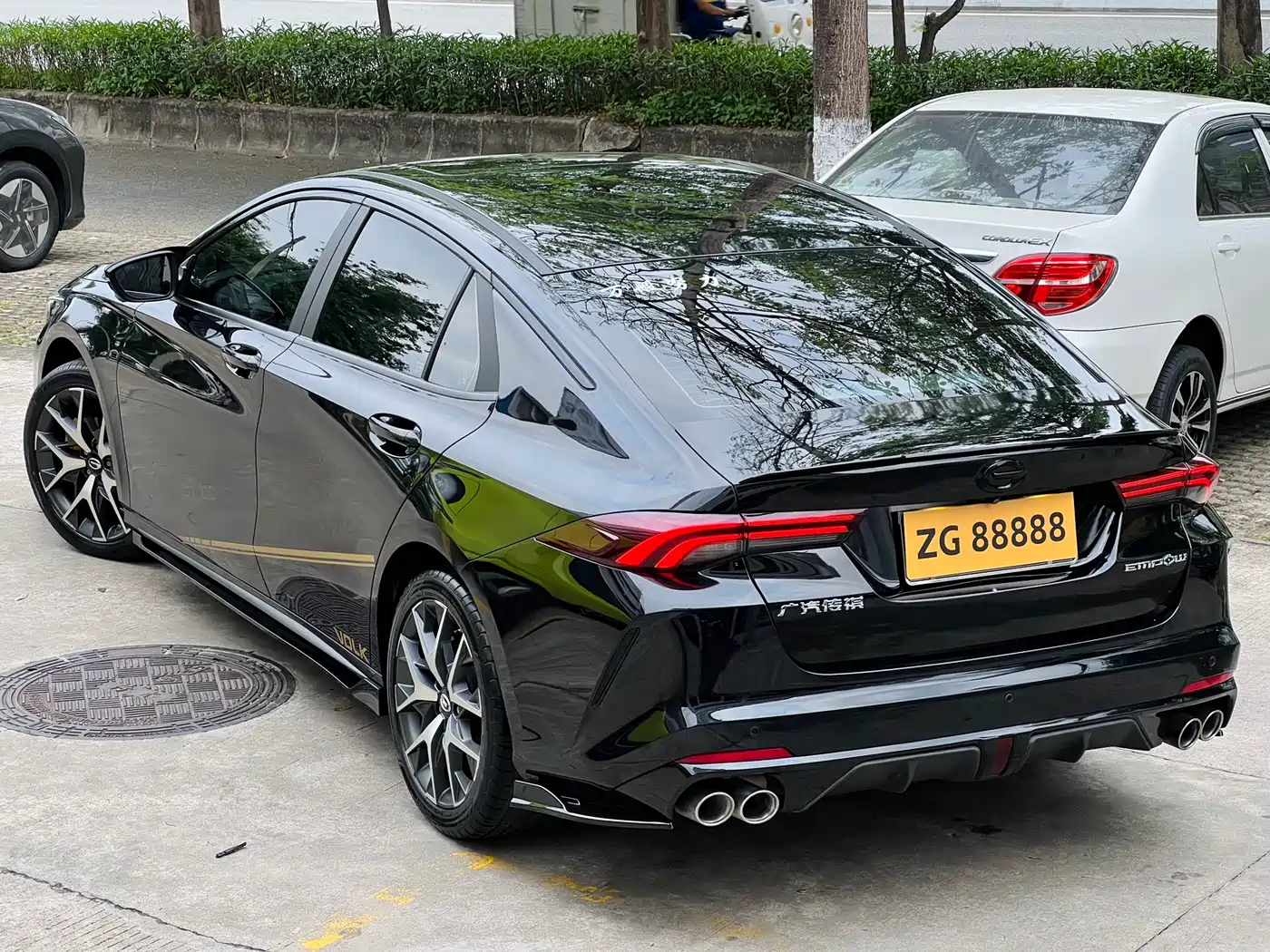 GAC Trumpchi Trumpchi Emkoo 2023 270T DCT J16 Edition фото 7