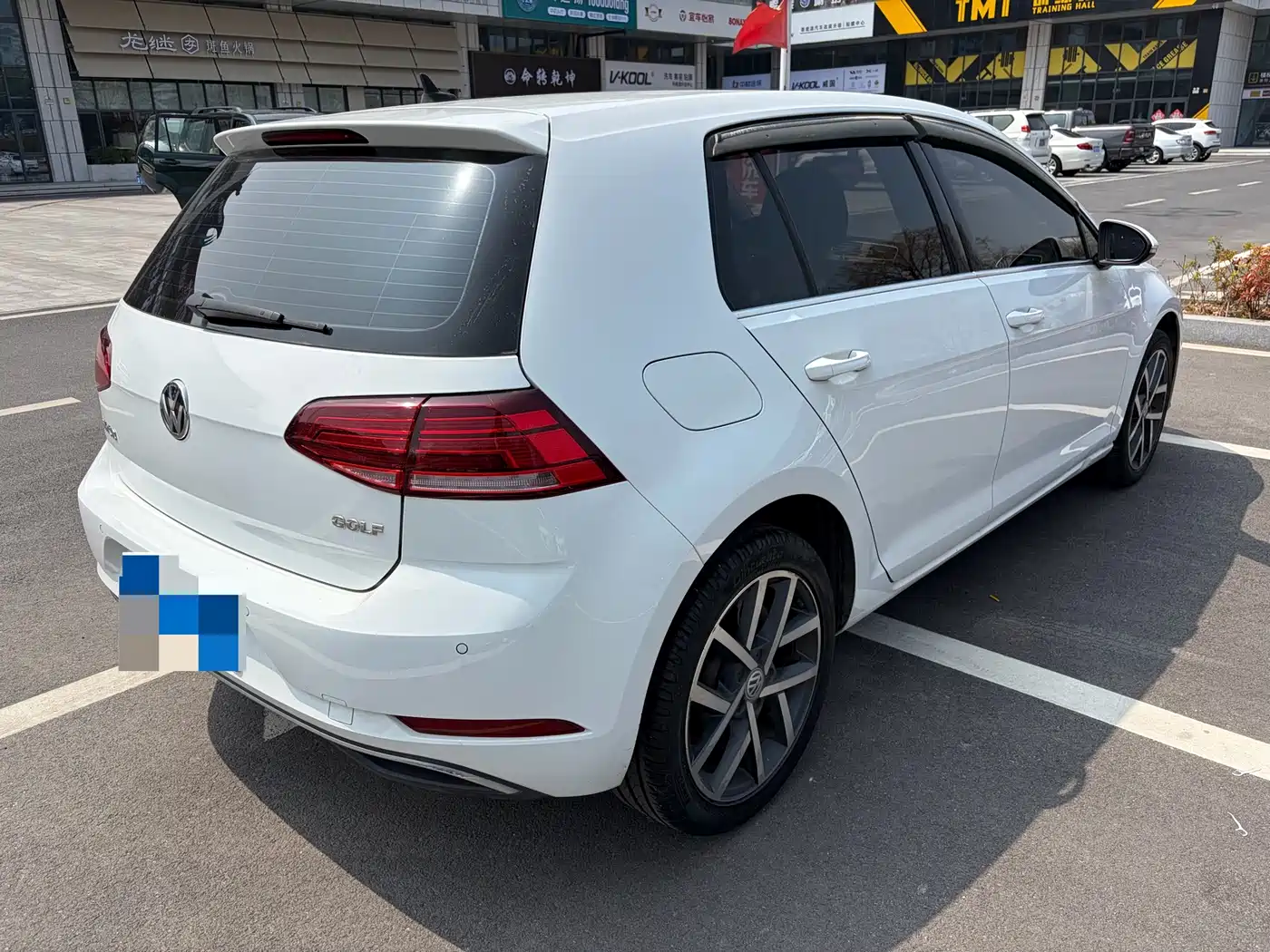 Volkswagen Golf 2020 Beloved Edition 200TSI DSG Comfort фото 8