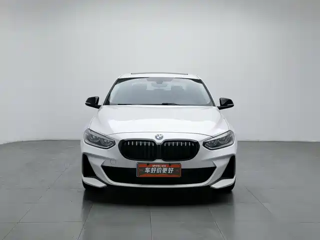BMW 1 Series 2021 Facelift 125i M Sport Shadow Edition — фото 3