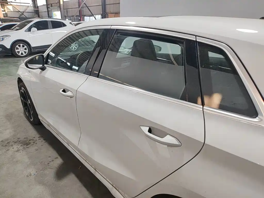 Audi A3 2026 2025 Facelift Sportback 35TFSI Flying Spur Premium
