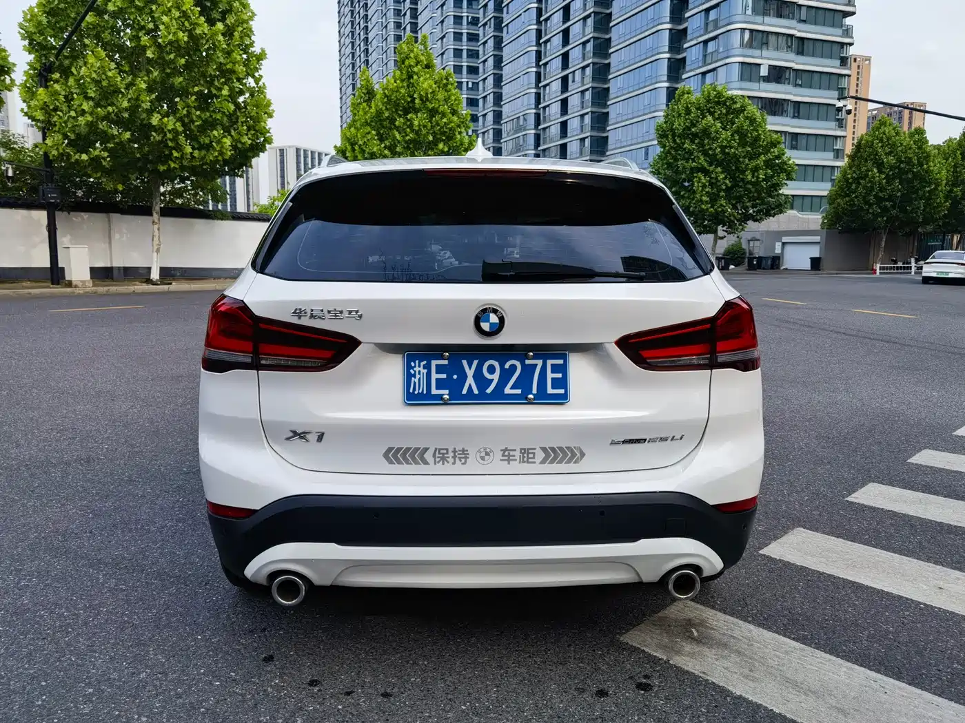 BMW X1 2022 sDrive25Li Leading фото 3